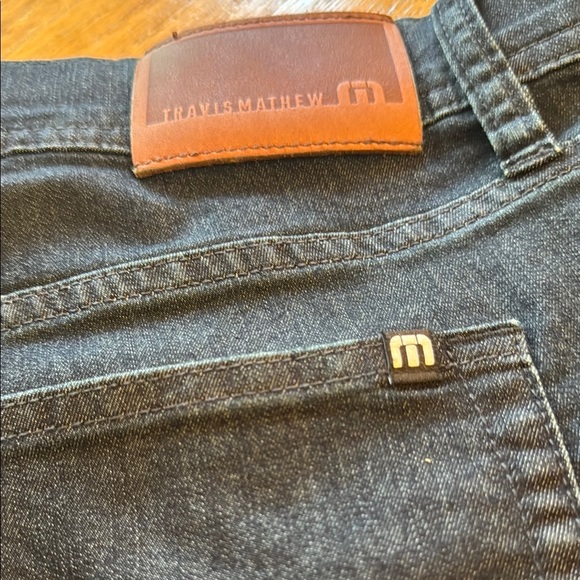 Travis Mathew Legacy Featherweight jeans, size 36 - Picture 12 of 13